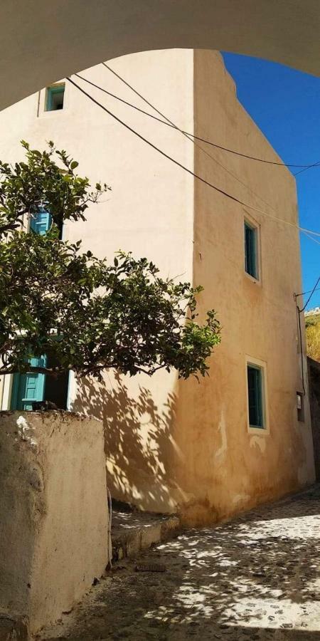 Santorinio Yellow House Éxo Goniá Extérieur photo